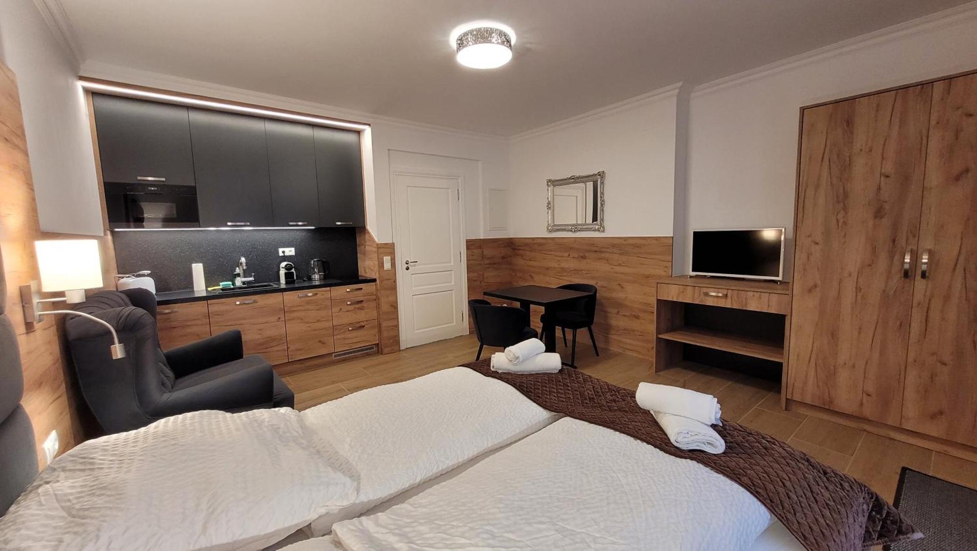 Premium - Self Check-in Apartment